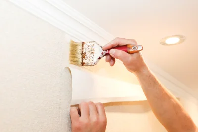 Pose de papier peint à Bernâtre — revêtements muraux et toiles de verre